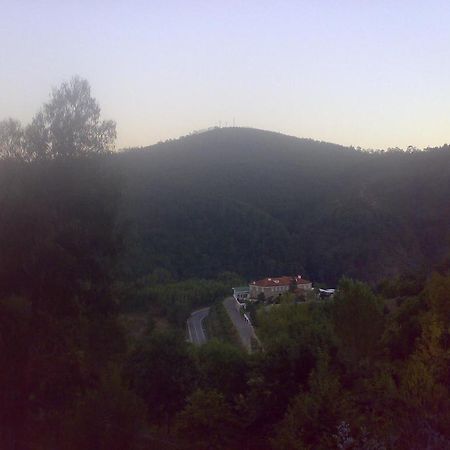 Quinta De Santa Cruz Hotel Canelas  Buitenkant foto